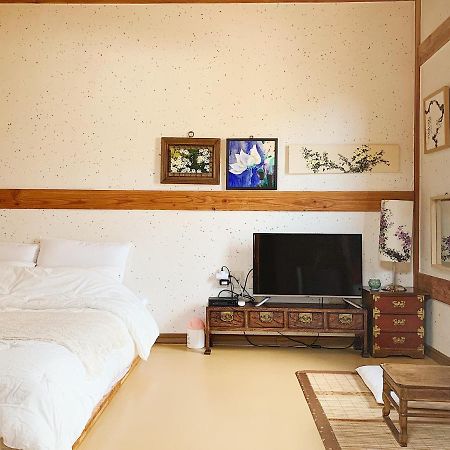 Hotel Siwoowadang Gyeongju Esterno foto