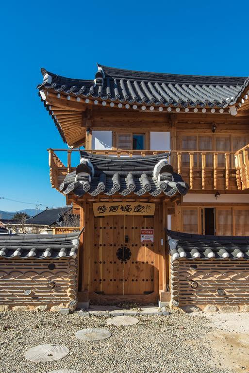 Hotel Siwoowadang Gyeongju Esterno foto