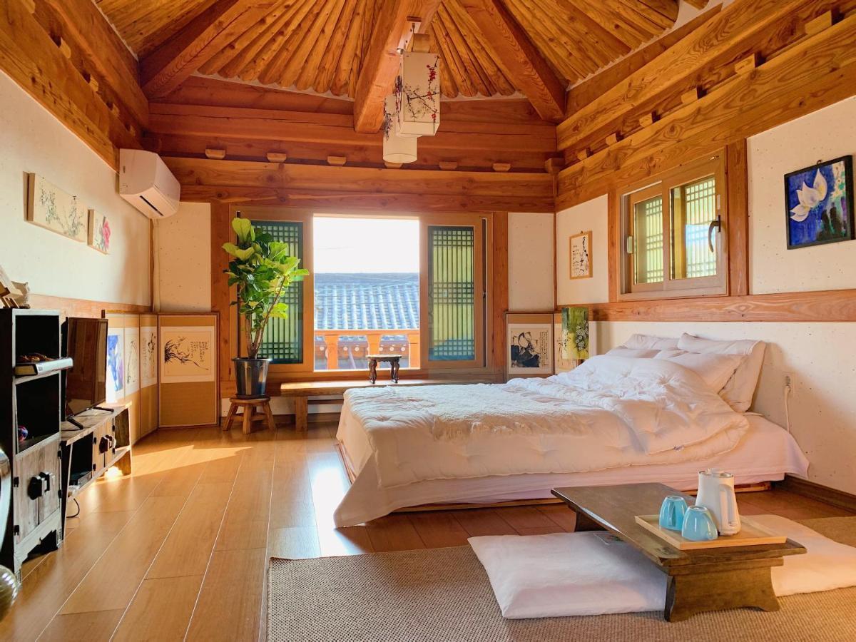 Hotel Siwoowadang Gyeongju Esterno foto