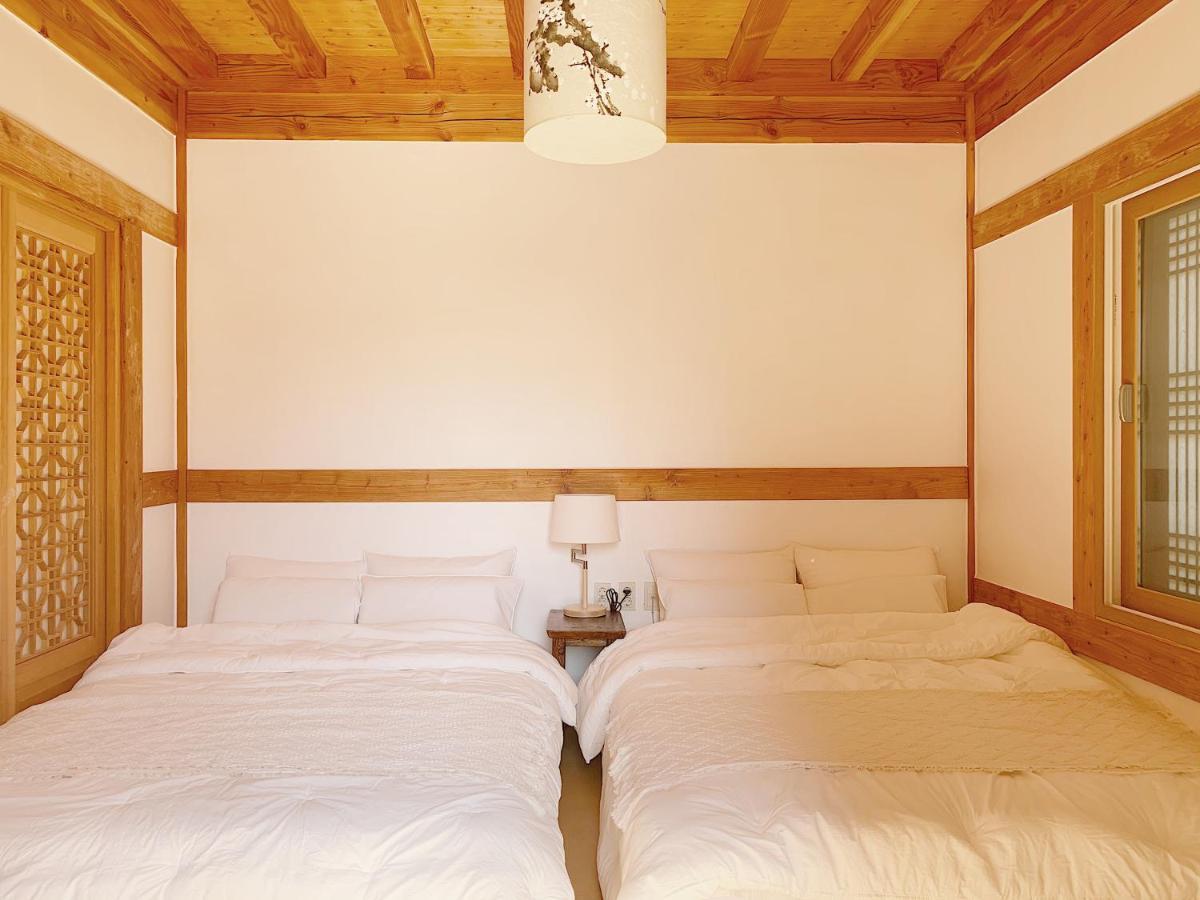 Hotel Siwoowadang Gyeongju Esterno foto